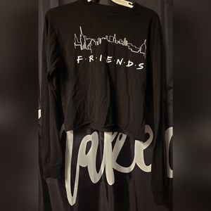 FRIENDS long sleeve top